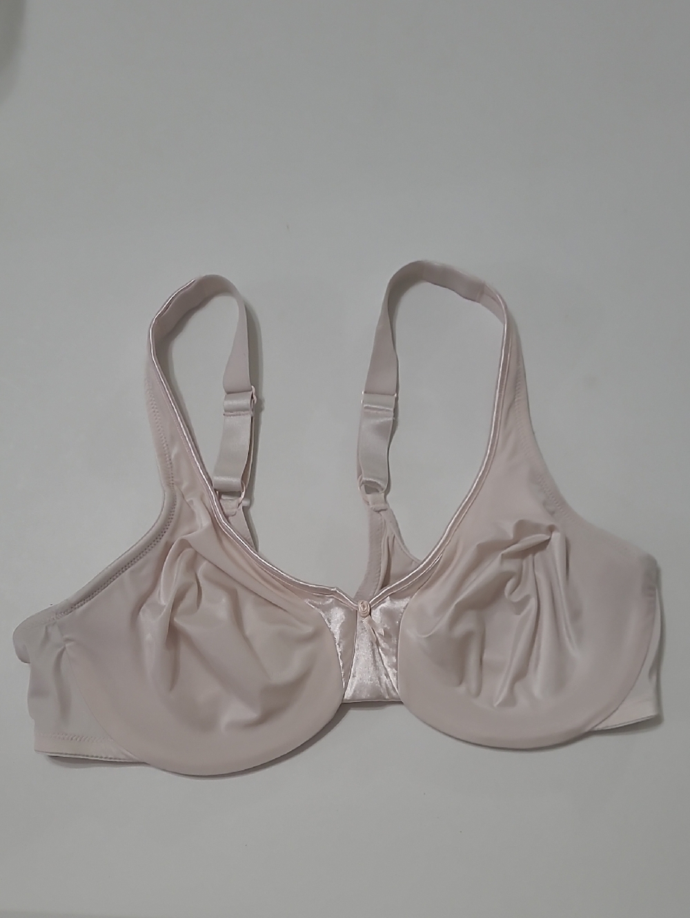 Olga by Warner's Cream Underwire Bra size 38C